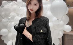 男人和女人在做性视频